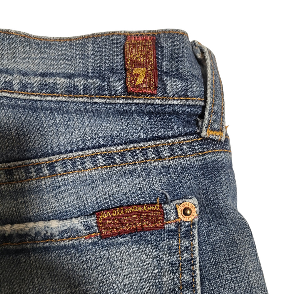 7 for all mankind boycut jeans with button closure, size 26 - Picture 6 of 8